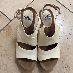 Sofft Women's Ivory Sandals